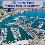 Daire Beachfront Milan, With Balcony Split