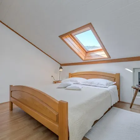 Apartman Beachfront Milan, With Balcony *