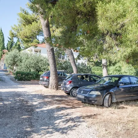 Beachfront Milan, With Balcony Apartman Split