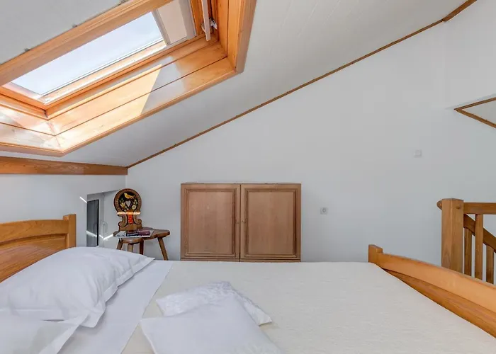 Appartement Beachfront Milan, With Balcony Split