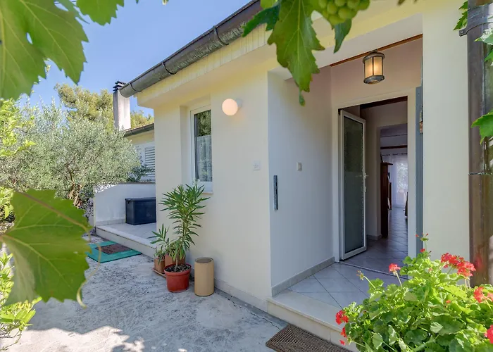 Beachfront Milan, With Balcony Appartement